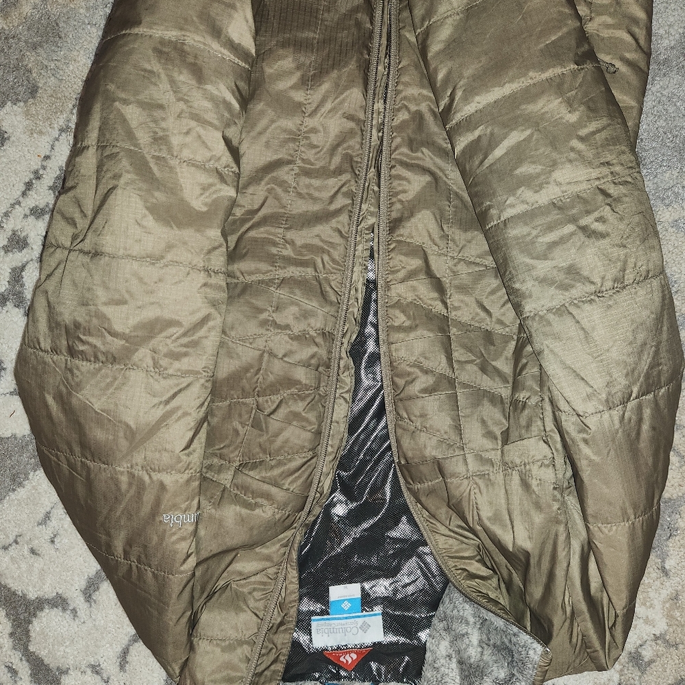 Women's Columbia size Medium Omni